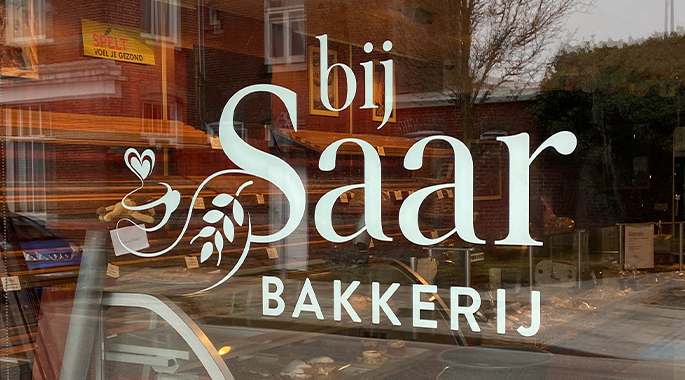 Bij Saar signing bestickering ontwerp